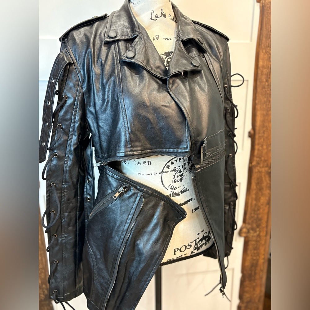 Aowofs Black Faux Leather Jacket Zip Off Crop Style Women’s PU Moto Look L